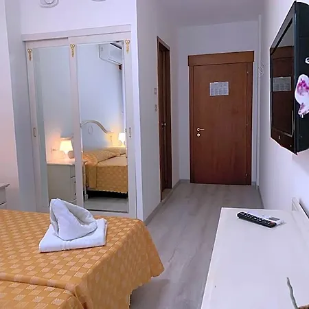 Adriaco 3*